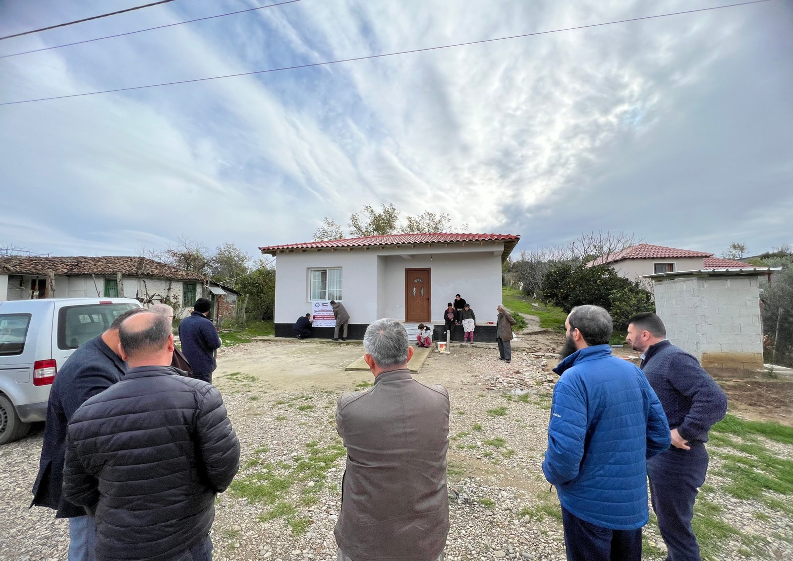 Strehim dhe mbështetje për familjet · Nga veprimtaria e fondacionit